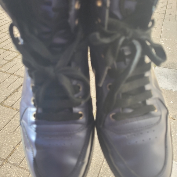 ❌️❎️SALE❎️❌️ ✨️🖤 GUCCI  mens sneakers black SHOES SIZE (42/9-9.5) ✨️🖤 - Picture 3 of 12